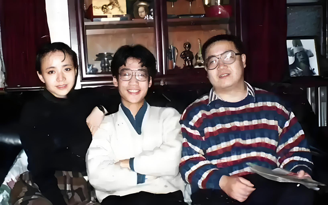 别墅公证，孙子姓宋:宋丹丹用27年，给英达上了最"诛心"的一堂课