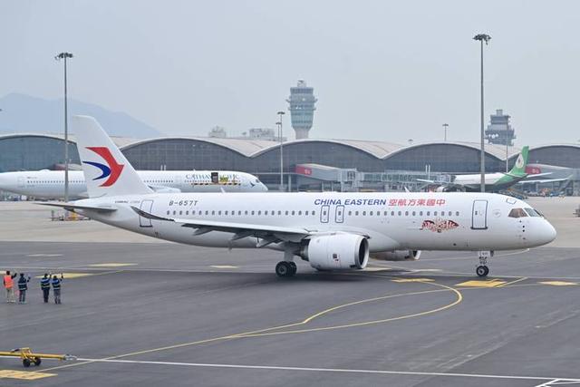 谈不拢就打！中国正式下达第77号令，对日涨价开始，高市故作镇定