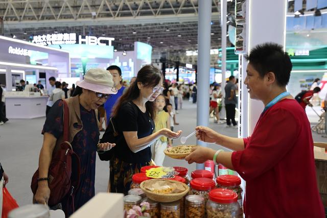 2025中国文化旅游产业博览会展现“舌尖上的魅力”