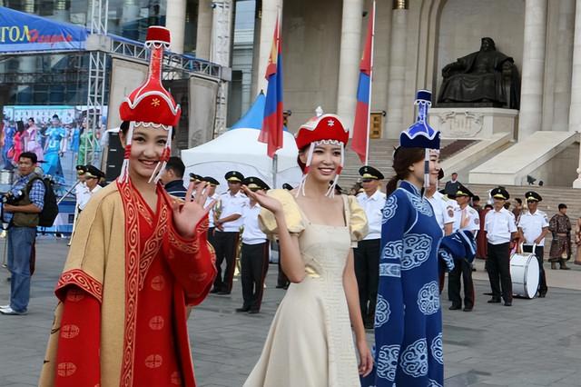 蒙古国首都，居然没有任何“中国”元素，反而都是“日韩”文化？