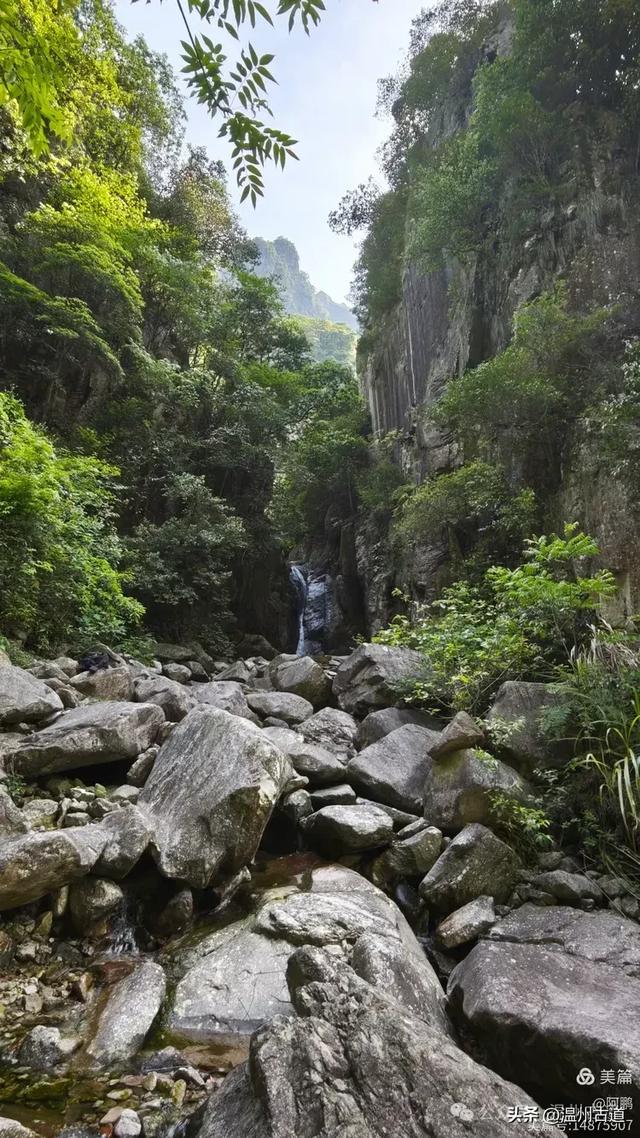 雁荡山百岗尖显胜门穿越,这条风光绝美的经典徒步线路你可去过