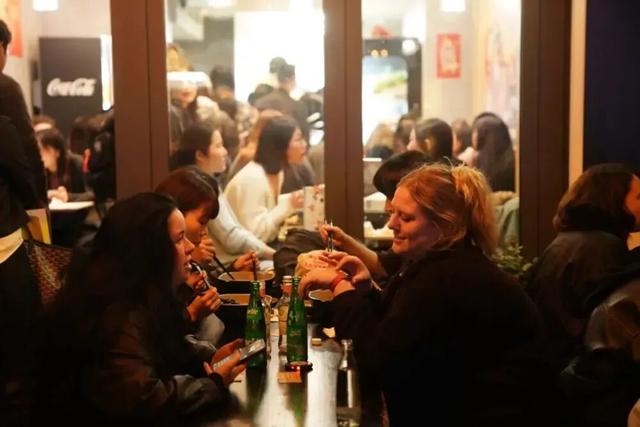 中国人嫌弃的“垃圾食品”，把日本人迷得神魂颠倒