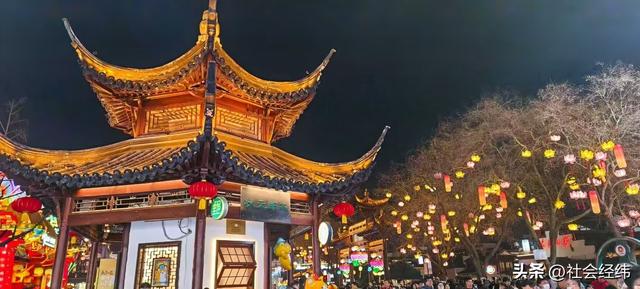 每日一景|秦淮灯会·逛夫子庙