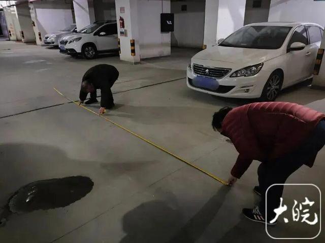 29岁女子遭丈夫碾轧拖拽8.5米死亡，一审宣判：被告人张某获刑五年；事发前两人因离婚问题争吵