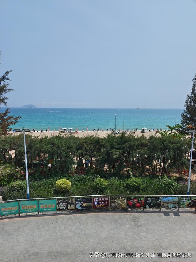 海南省三亚市亚龙湾海滩