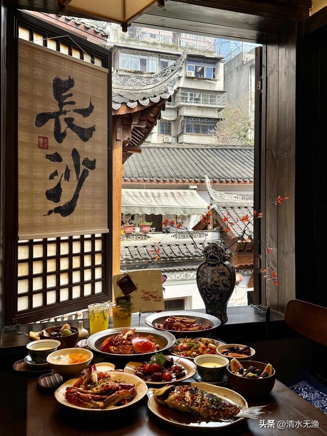 高铁直达，适合女人一个人散心旅行的6座城市，心累了挑一个走走
