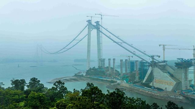 中国造出巨无霸打破德国垄断！全球都来买，却为啥只租不卖？