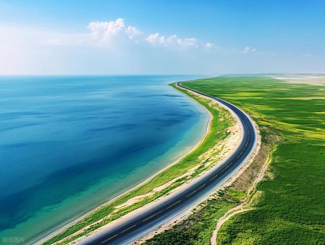 我心目中最治愈的 12 大湖泊，我把青海湖排在了第 4，泸沽湖第 9！