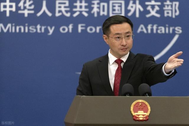 特朗普宣布加税名单，中国成了唯一特例，真把这当仗来打了