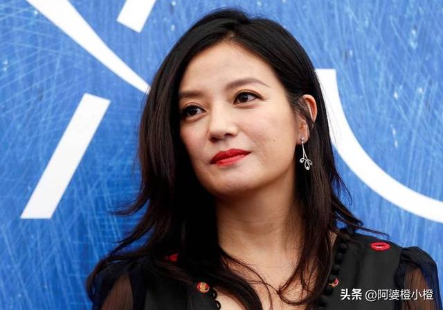封杀四年，49岁赵薇突传消息，因胃癌去世传闻5个月前就真相大白