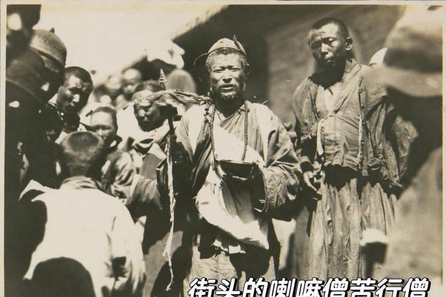 当时很多蒙古考察日记中，都提到蒙古人性交随意，得病者极多！