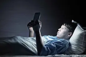 为什么总想熬夜？图片