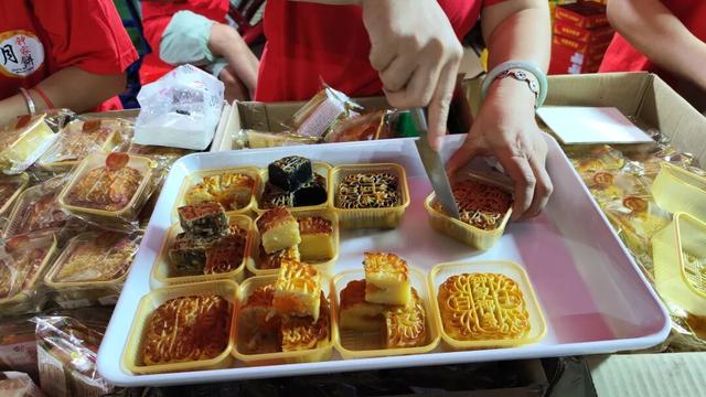 中秋遇国庆，韶关月夜“乐”有戏！黄品源演唱会、星空民谣、非遗采茶戏…假期好戏不停歇，承包你的团圆时光