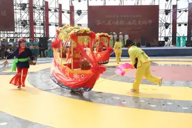 日照海边太热闹了！一直持续到……图片