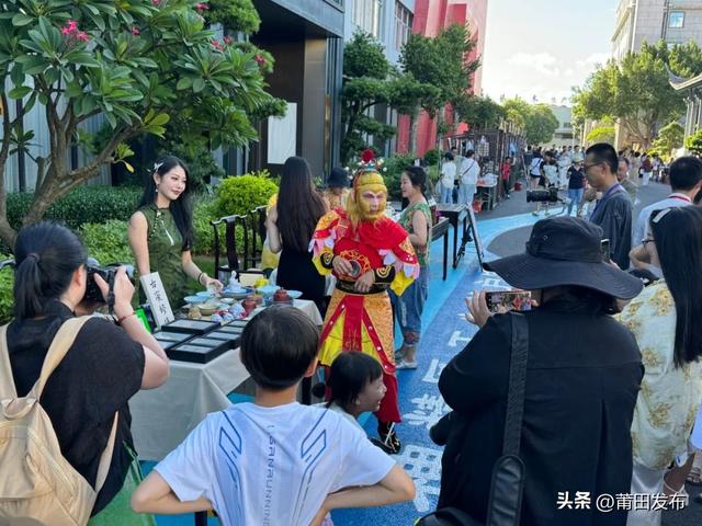 烟火气太浓了！这个必逛的沉香集市