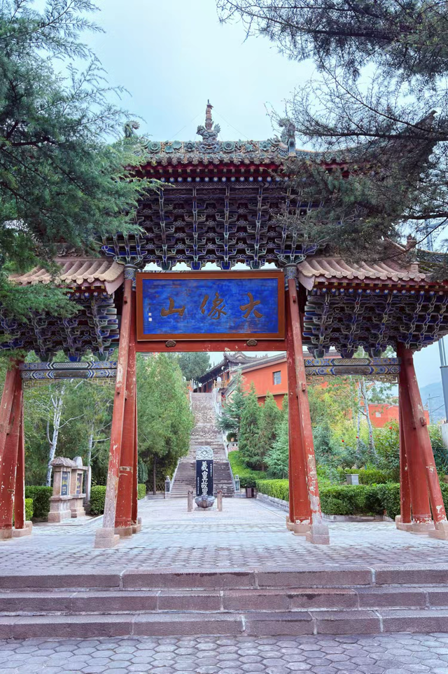 去年十月，天水大象山之约