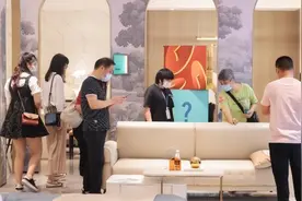 中国新的家具冠军：登上销售榜之首，沙发单品一年卖出4万多件图片