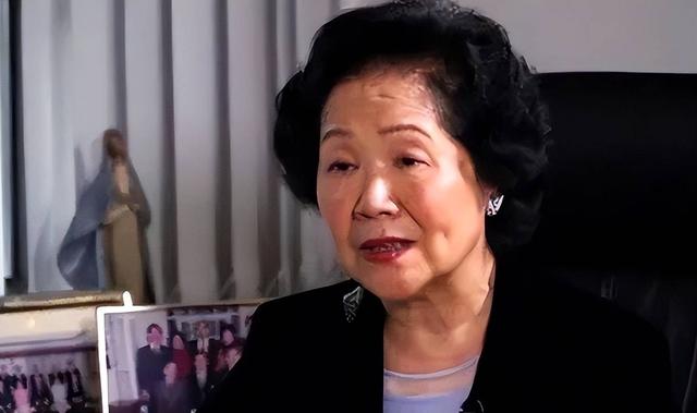 一步错步步错！弟弟自杀，女儿病亡，香港"大佬"陈方安生晚景凄凉