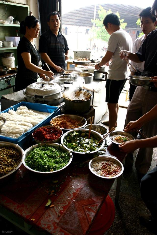 从湖南去了一趟广西，实话实说，回来才发现朋友圈都是骗人的？