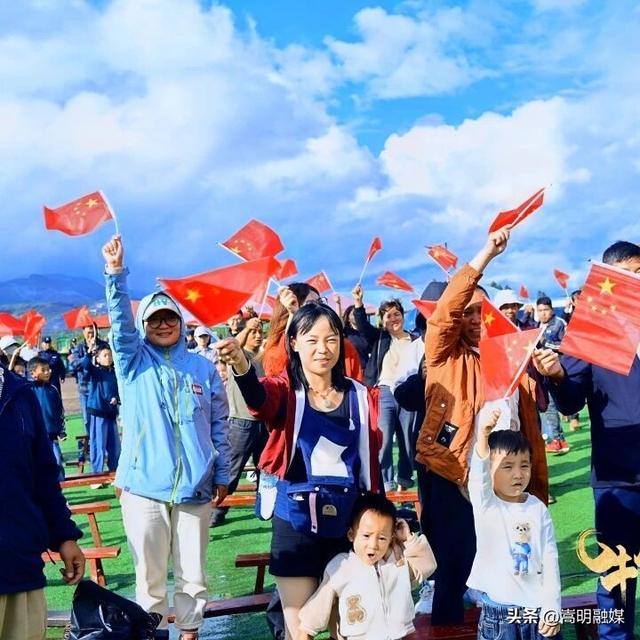 嵩明县文旅市场火爆！双节期间累计接待游客49.36万人次