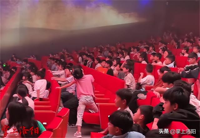 千名山区儿童免费观看《河图洛书》 传承华夏文化根脉