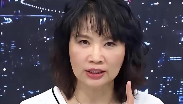 别被表象骗了，她根本不是“统派”，而是彻头彻尾的“台独”