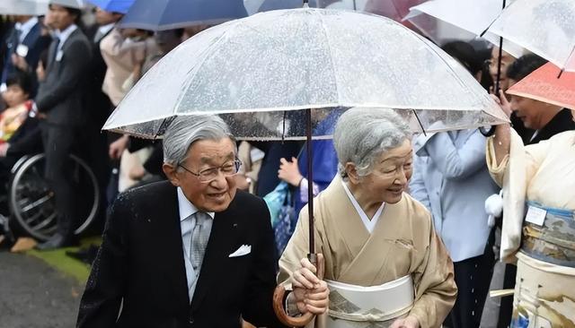 中国将迎人口死亡高峰？22年1041万，23年1100万，去年死亡多少？