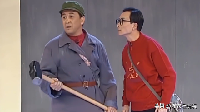 上午被免职，下午被带走	，登24年春晚却忽然消失的黄宏如今怎样