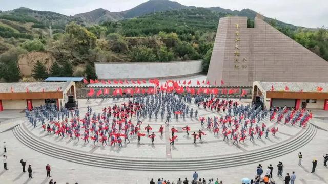 红色游火热！打卡平型关大捷纪念馆，音乐舞剧再现伏击战
