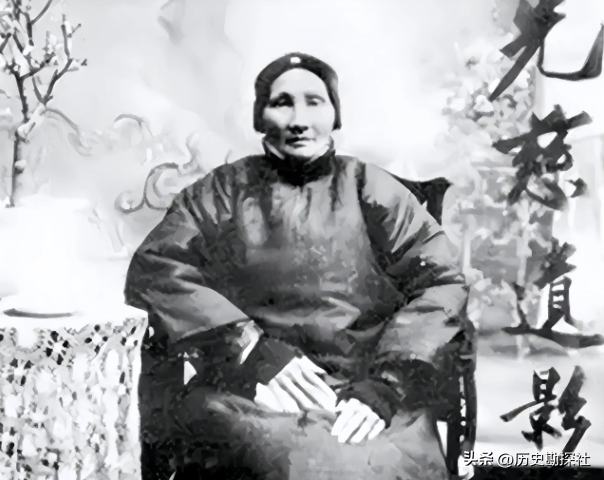 这就是蒋介石父母的真实样貌，其父外号“埠头黄鳝”，罕见老照片