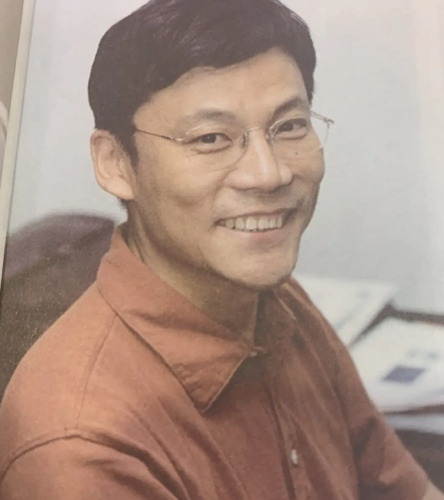 演都不演了？李国庆给李亚鹏捐款不到24小时	，恶心的一幕出现了