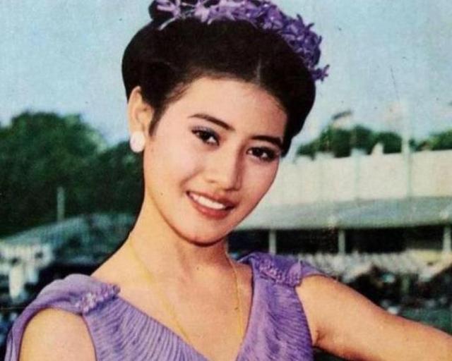 这就是二王妃余瓦达真实的样貌，都看看吧，这可不是演员饰演的