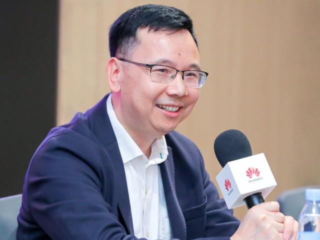华为内鬼大肃清！两家公司被连锅端，创始人一个判刑一个被查