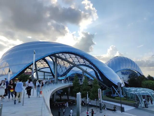 上海迪士尼比北京环球影城更好玩?去过全球迪士尼,才明白这一点