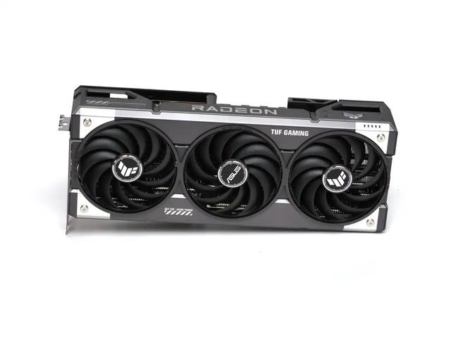 Intel质保一来回需要多久啊？锐龙9700X大战暂时没缩缸的14700KF