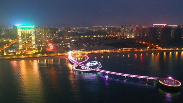 跟着任贤齐游烟台黄渤海新区：海岸线风光美到心巴上
