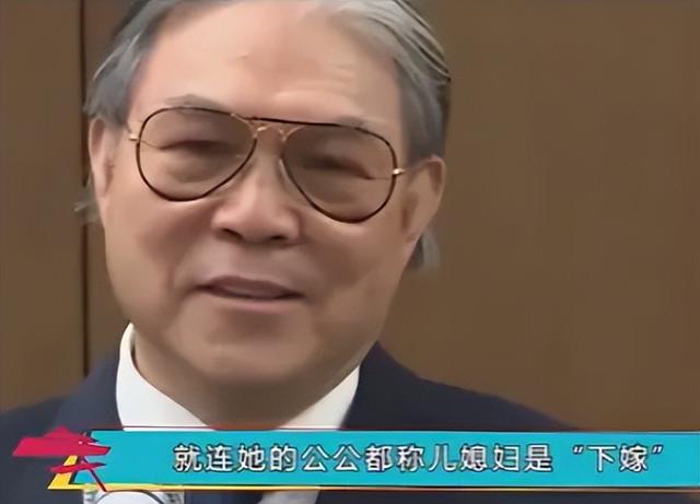 全网恭喜！45岁霍启刚又升职了，级别很高，妻子郭晶晶立了大功