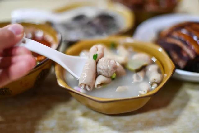 热搜上的合川，远不止“刨猪汤”