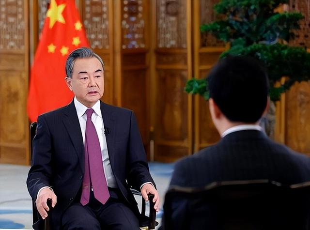 外交部深夜发文，王毅对日本的7字警告，已经上升到了最高级别