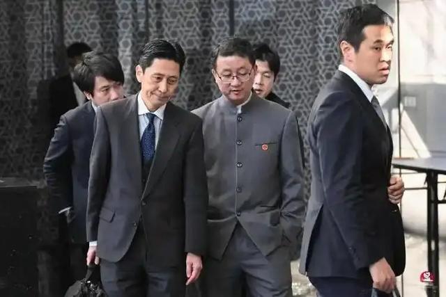 高市还没道歉	，日本先找上事了？日方通知中国：必须解释这件事