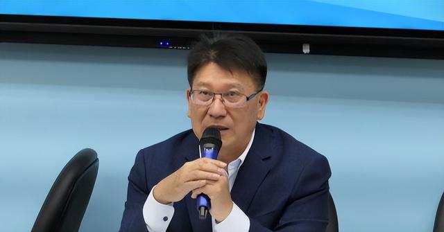 台湾出席93阅兵名单出炉，洪秀柱已抵北京，国民党、民进党表态了