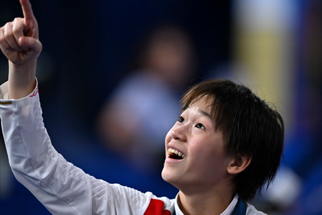 直到看到王伟莹“无奈透露”，才明白，原来婵宝魅力这么大