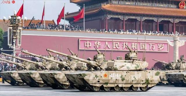 外媒赞叹中国100式坦克设计理念突破