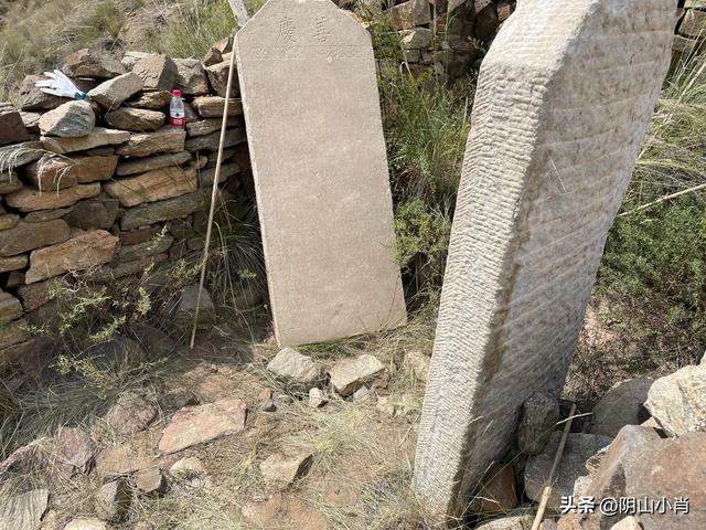 达茂旗达尔罕、百灵庙、乌克忽洞，固阳银号、忽鸡沟田野考察笔记