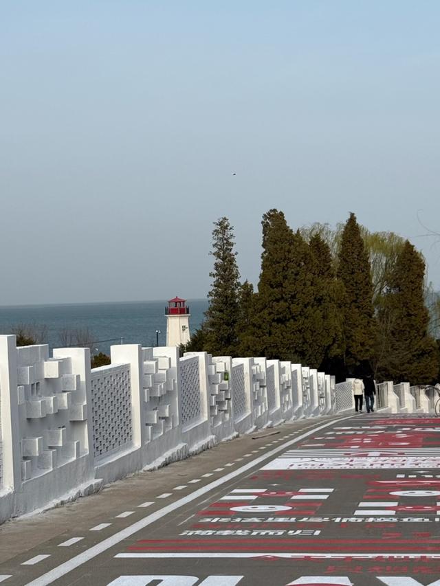 泳装之都的文旅转身｜十月行记