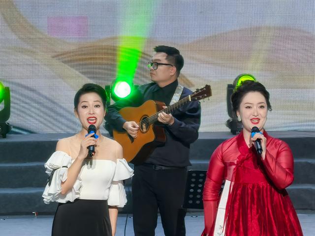 陕西石泉“鎏金铜蚕·声动石泉”主题文旅活动举行