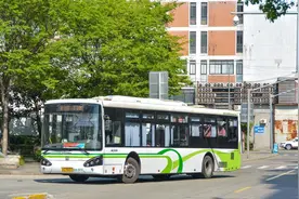 江津网民建议分段计费公交车语音提醒乘客 以免乘客被扣全程车费图片