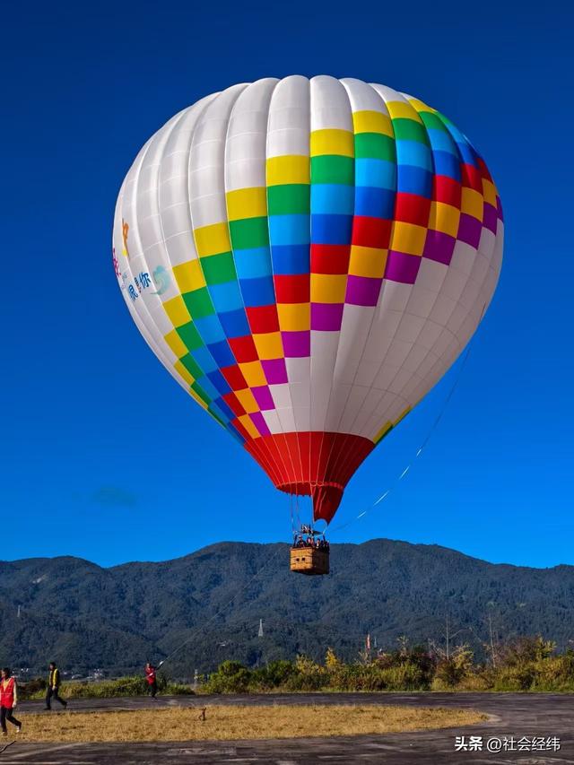 天然火山地质博物馆！腾冲 5A 景区 火山温泉 + 徒步解锁地质秘境