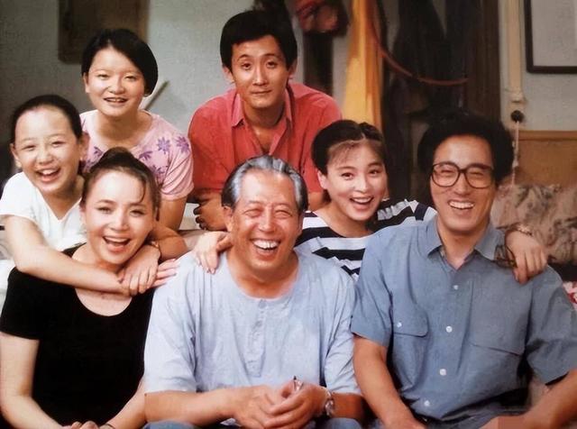 别墅公证，孙子姓宋:宋丹丹用27年	，给英达上了最"诛心"的一堂课