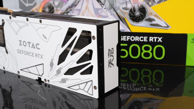 银白顶配，98X3D+技嘉B850M雕妹+索泰RTX 5080+6400C28 96GB装机